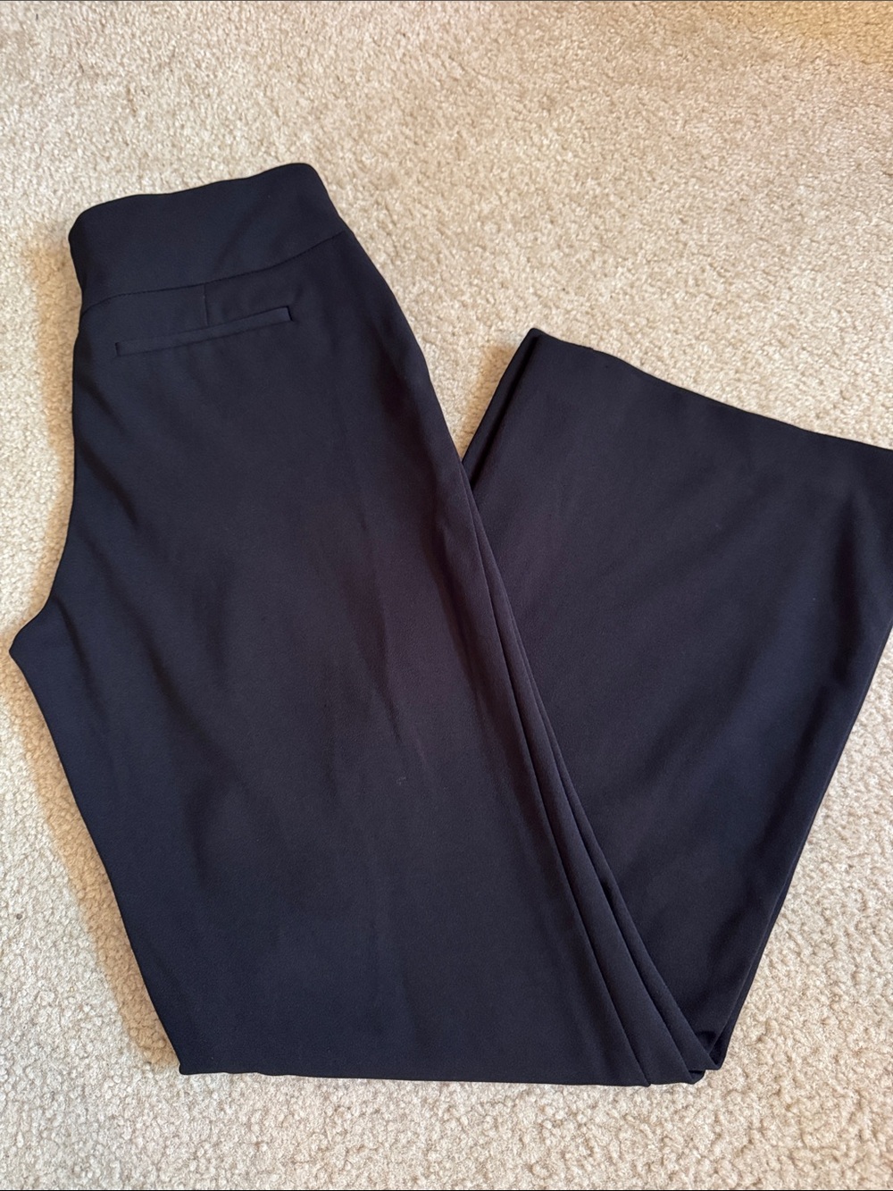 Dana Buchman - Black Wide-Leg Dress Pants - Size Small